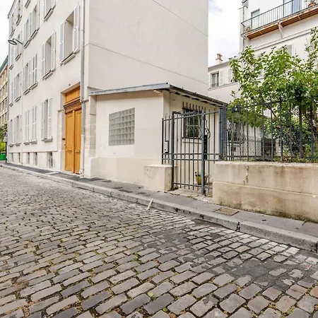 Coquette Maisonnette Place Denfert-rochereau Appartement Parijs